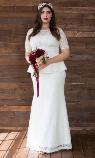 Plussize wedding dress #weddingdress #kiyonna 