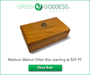 Green Goddess Supply Medium Walnut Sifter Box